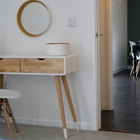 לונדון Seagull Lane Serviced Apartment מראה חיצוני תמונה