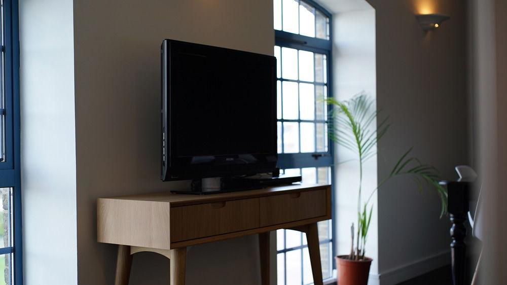 לונדון Seagull Lane Serviced Apartment מראה חיצוני תמונה
