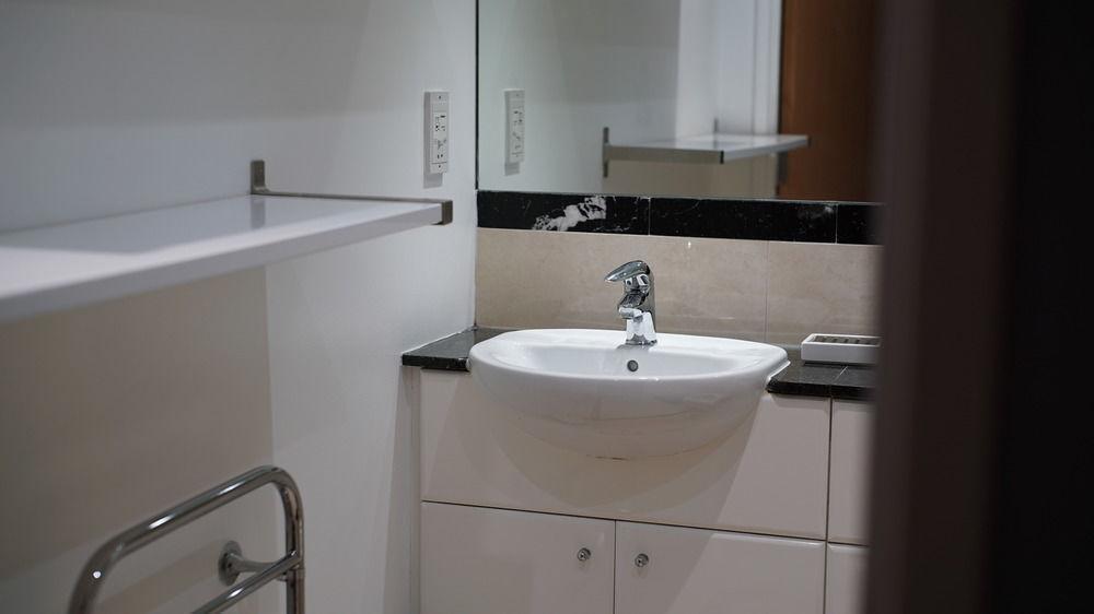 לונדון Seagull Lane Serviced Apartment מראה חיצוני תמונה
